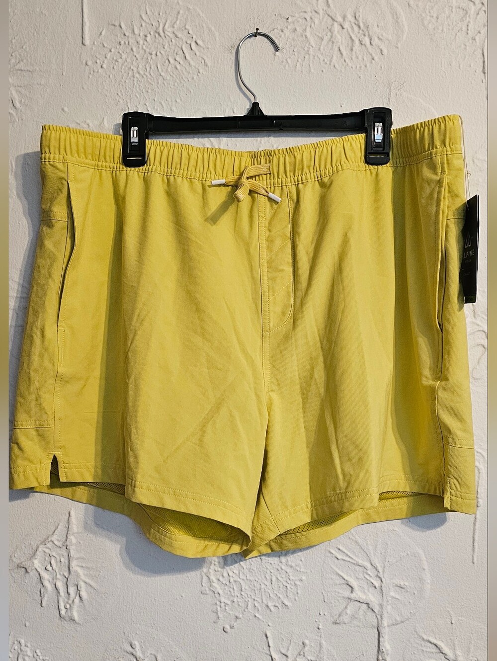 Men's Relaxed Fit Drawstring Shorts XL Alpine Design